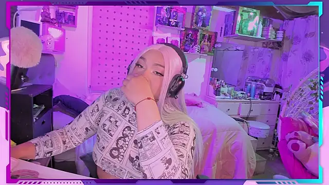 Snapshot of MegariaB chatting on September 26, 3:43 am MegariaB online show from September 26, 3:43 am