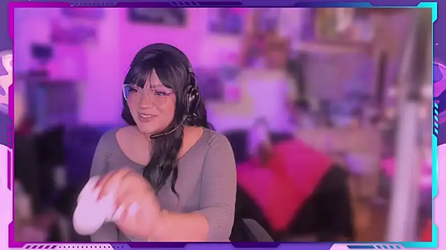 Snapshot of MegariaB chatting on November 21, 4:22 am MegariaB online show from November 21, 4:22 am