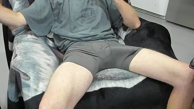 froy4986 online show from October 19, 4:40 pm