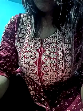 Dayna-36 online show from February 7, 9:15 pm