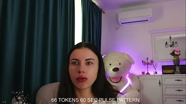 ivyleague  online show from January 8, 8:06 am