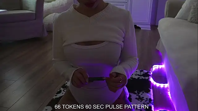 ivyleague  online show from February 10, 6:42 am