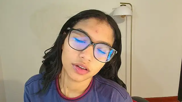 samy jonnes  online show from October 21, 12:44 am