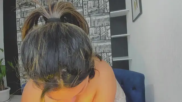 Devil Sara online show from February 12, 1:41 am