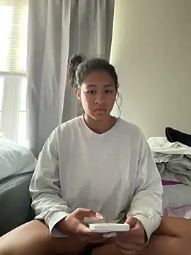 VanessaBling online show from December 5, 3:06 pm