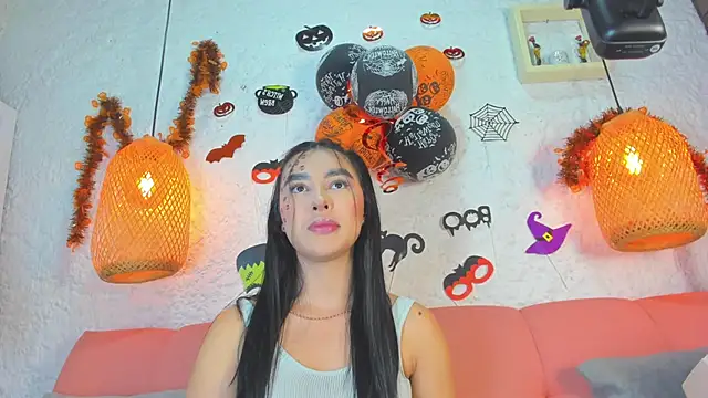 emiily s online show from October 31, 12:06 pm