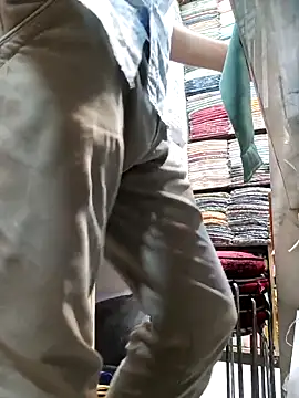 Snapshot of farabi9999 chatting on October 28, 9:24 am farabi9999 online show from October 28, 9:24 am