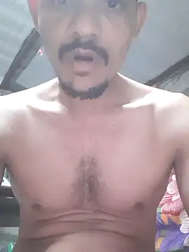 Snapshot of Burhade-- chatting on June 4, 10:27 pm Burhade-- online show from June 4, 10:27 pm