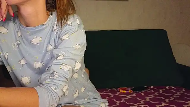 FoxLoveBasik online show from March 11, 2:32 am