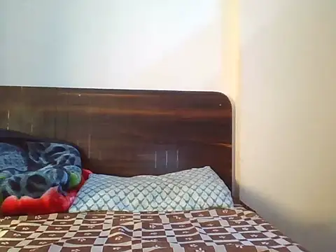 Dusky Aarav online show from October 14, 1:50 am