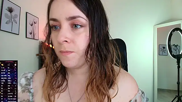 Snapshot of miss_seline chatting on March 30, 3:13 pm miss seline online show from March 30, 3:13 pm