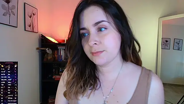 Snapshot of miss_seline chatting on April 12, 11:21 pm miss seline online show from April 12, 11:21 pm