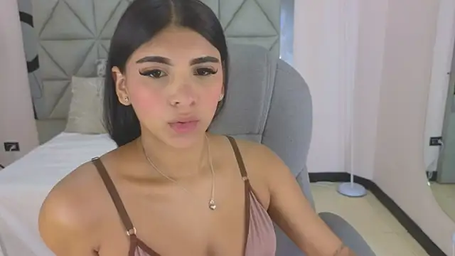 maiaa ruiz online show from May 9, 1:27 pm