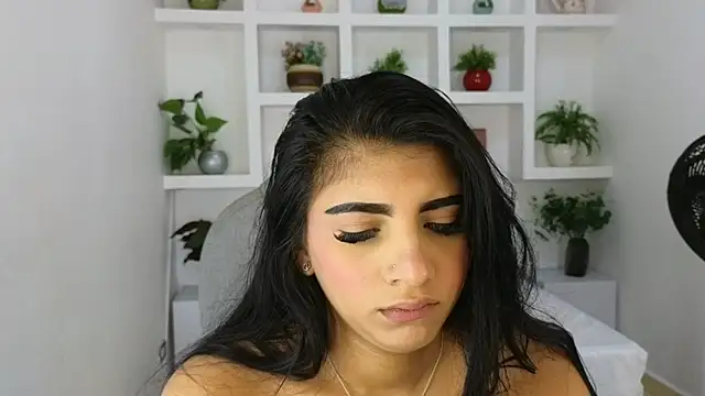 maiaa ruiz online show from June 26, 1:26 pm