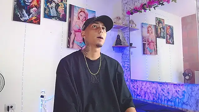 Liam lee online show from October 16, 1:56 pm