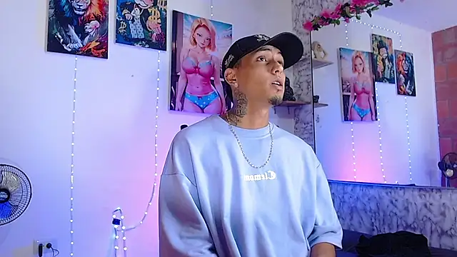 Liam lee online show from October 22, 2:06 pm