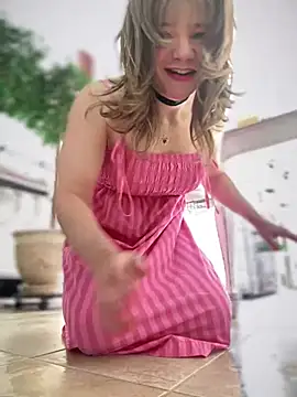 Snapshot of balad13 chatting on January 3, 8:01 pm balad13 online show from January 3, 8:01 pm