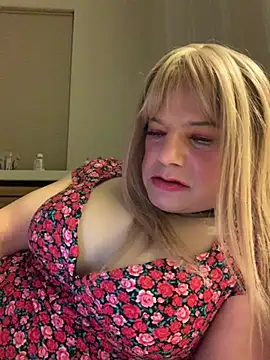 Snapshot of balad13 chatting on January 25, 7:28 am balad13 online show from January 25, 7:28 am