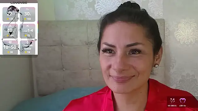 gisellcarter online show from June 3, 2:44 pm