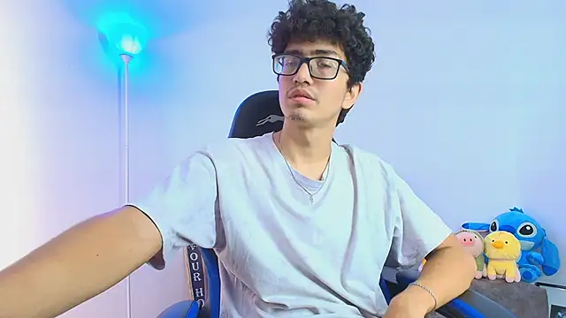 TylerWhite  online show from October 4, 1:20 pm