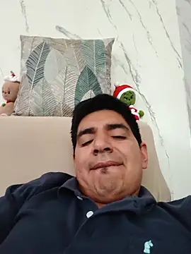 latino17 online show from December 1, 5:51 pm