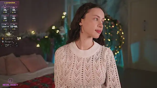 Snapshot of Meow_Nancy chatting on December 30, 8:43 am Meow Nancy online show from December 30, 8:43 am