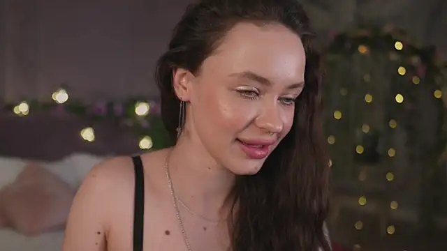 Snapshot of Meow_Nancy chatting on February 18, 8:59 am Meow Nancy online show from February 18, 8:59 am