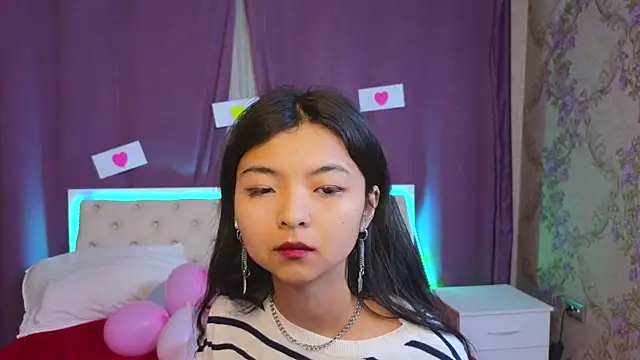 Shy Kira online show from February 10, 12:50 pm