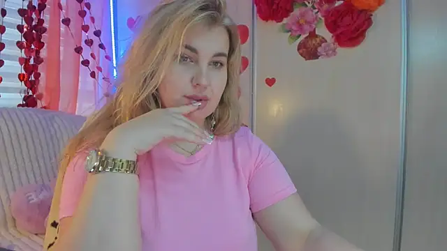 CoraSwon online show from February 27, 7:34 am