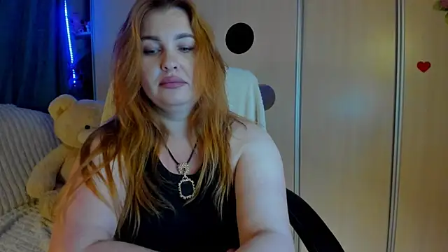 Snapshot of CoraSwon chatting on May 28, 4:59 pm CoraSwon online show from May 28, 4:59 pm