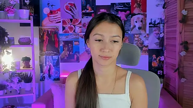 LanaBaker online show from January 5, 3:00 am