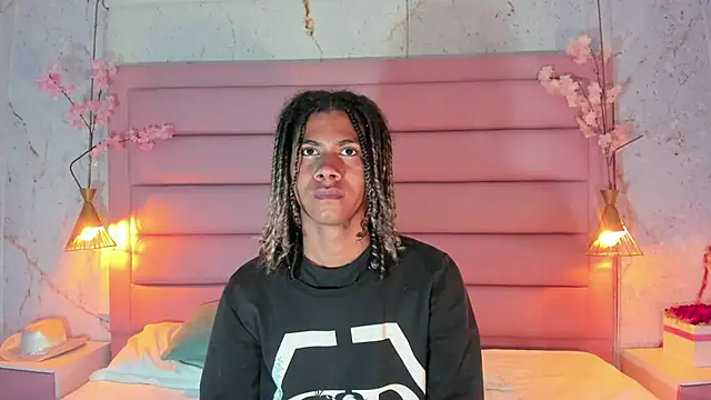 Maxim-Walker online show from September 29, 3:11 am