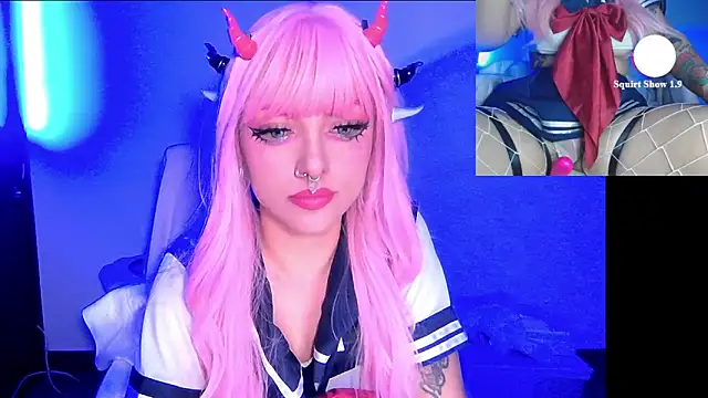 HollyDominic online show from February 20, 9:11 am