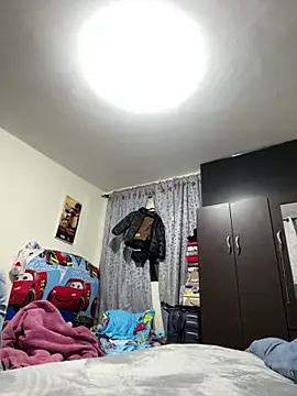 astrid-omega online show from January 1, 4:18 am