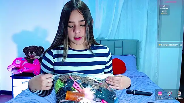 astrid-omega online show from January 3, 12:33 am