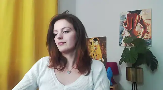 Snapshot of juicyNadine chatting on January 3, 12:30 pm juicyNadine online show from January 3, 12:30 pm