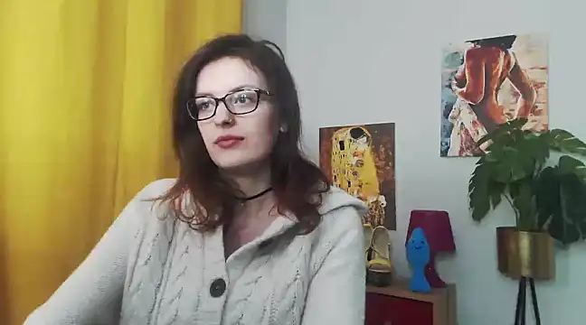 Snapshot of juicyNadine chatting on January 24, 6:24 am juicyNadine online show from January 24, 6:24 am