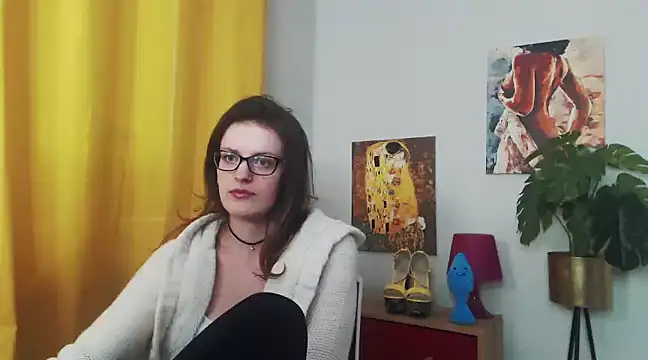 Snapshot of juicyNadine chatting on January 24, 9:28 am juicyNadine online show from January 24, 9:28 am