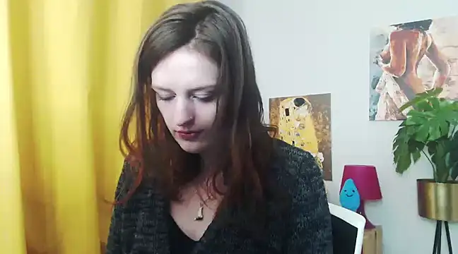 Snapshot of juicyNadine chatting on January 27, 6:41 am juicyNadine online show from January 27, 6:41 am