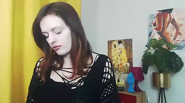 Snapshot of juicyNadine chatting on January 31, 6:24 am juicyNadine online show from January 31, 6:24 am