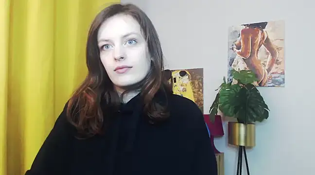 Snapshot of juicyNadine chatting on February 3, 6:24 am juicyNadine online show from February 3, 6:24 am