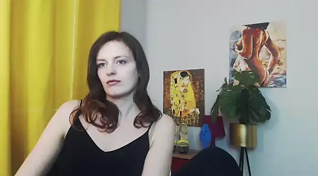 Snapshot of juicyNadine chatting on February 3, 9:30 am juicyNadine online show from February 3, 9:30 am