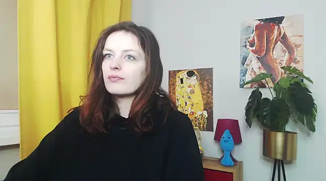 Snapshot of juicyNadine chatting on February 6, 6:08 am juicyNadine online show from February 6, 6:08 am