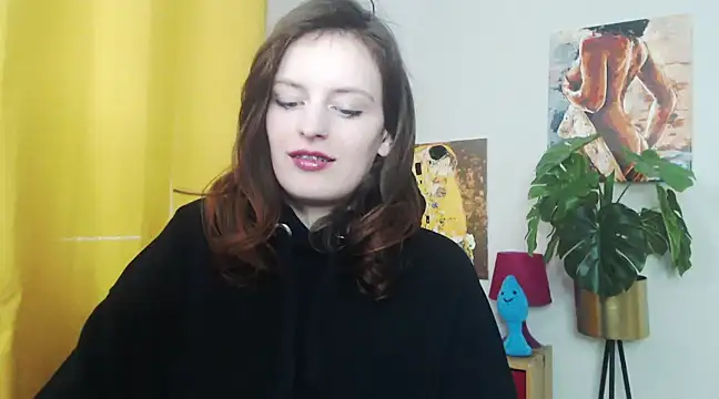 Snapshot of juicyNadine chatting on February 17, 9:24 am juicyNadine online show from February 17, 9:24 am