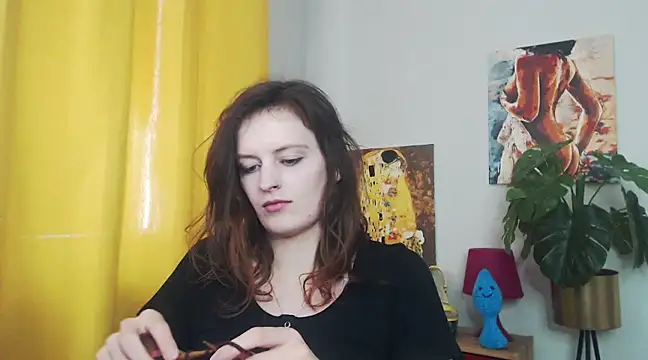 Snapshot of juicyNadine chatting on March 17, 12:25 pm juicyNadine online show from March 17, 12:25 pm