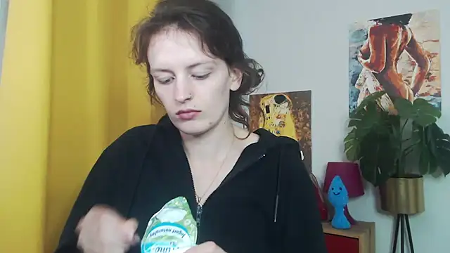 Snapshot of juicyNadine chatting on September 16, 4:35 am juicyNadine online show from September 16, 4:35 am