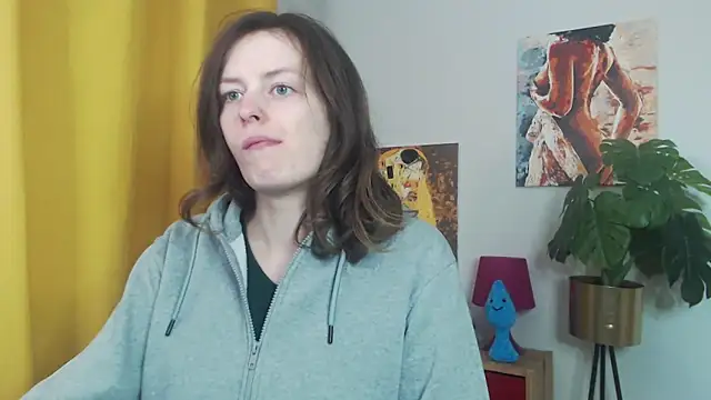 Snapshot of juicyNadine chatting on November 17, 5:46 am juicyNadine online show from November 17, 5:46 am