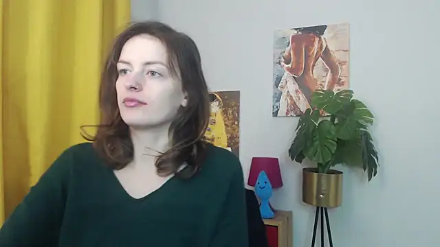 Snapshot of juicyNadine chatting on November 26, 5:52 am juicyNadine online show from November 26, 5:52 am