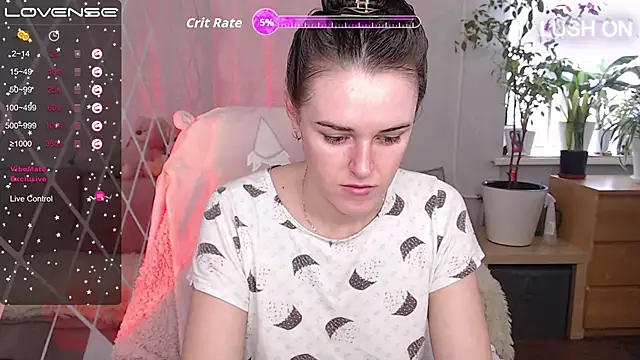 Bella  Swoon online show from November 25, 5:40 am