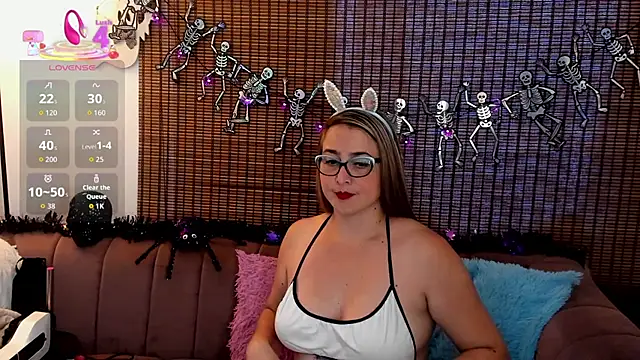 ariana cross online show from October 15, 12:38 pm